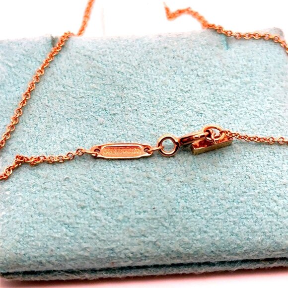 T&Co. 18k Rose Gold Smile Necklace - Picture 4 of 9
